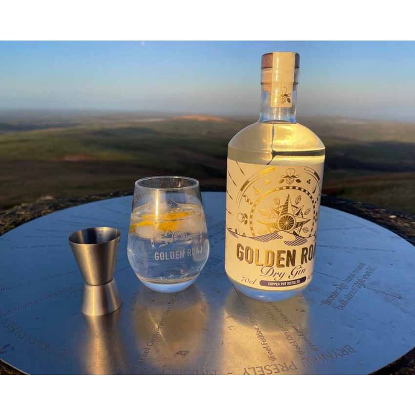 Blas ar Fwyd Website - Golden Road Gin, 40%, 70cl